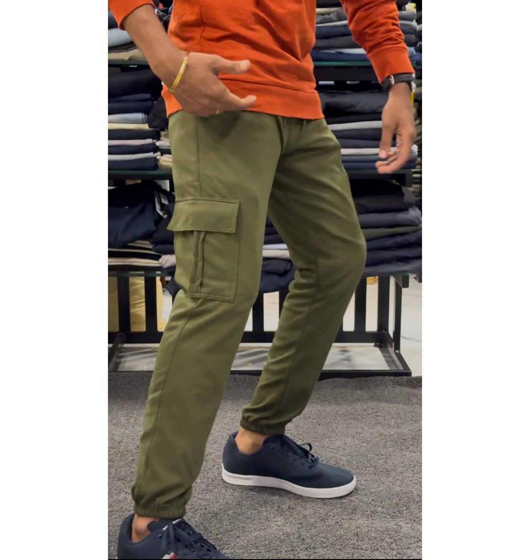 PREMIUM CARGO-TRACKPANT